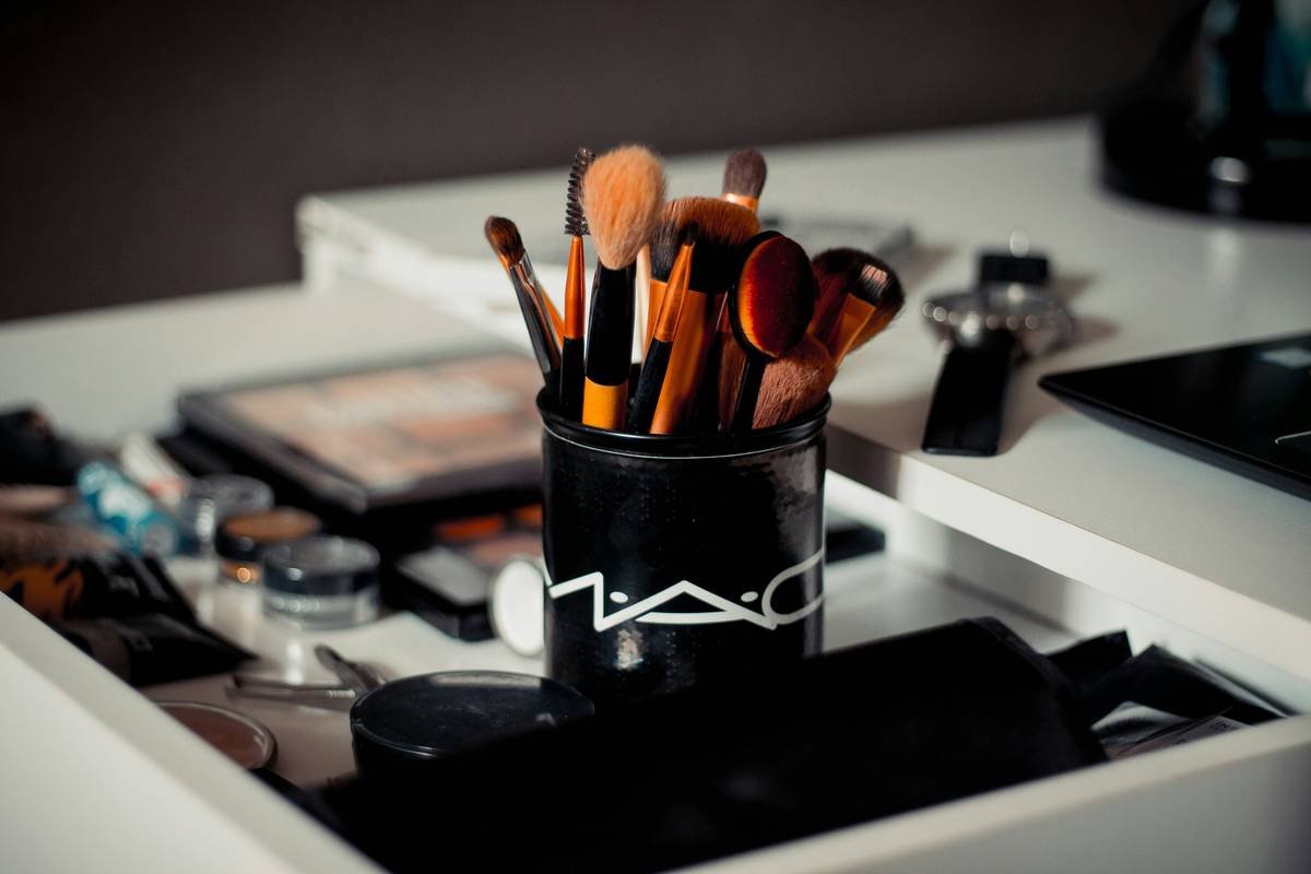 The Ultimate Makeup Storage Solution: How to Organize Chaos Without Losing Your Favorite Lipstick